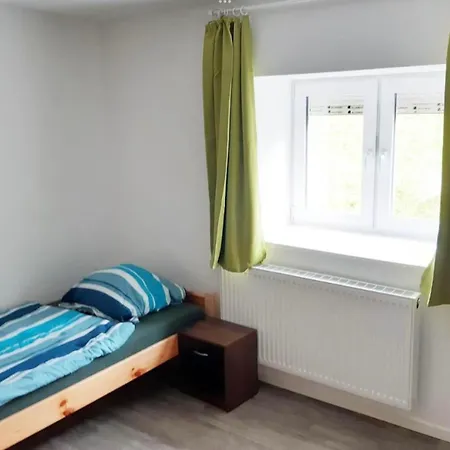 Home2stay Worker Kitchen,wifi,smart Tv,parking *** *