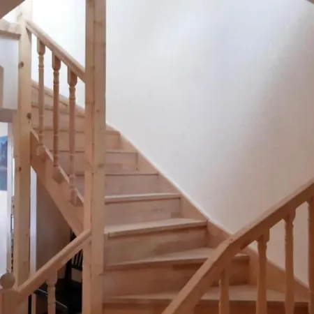 Home2stay Worker Kitchen,wifi,smart Tv,parking ***
